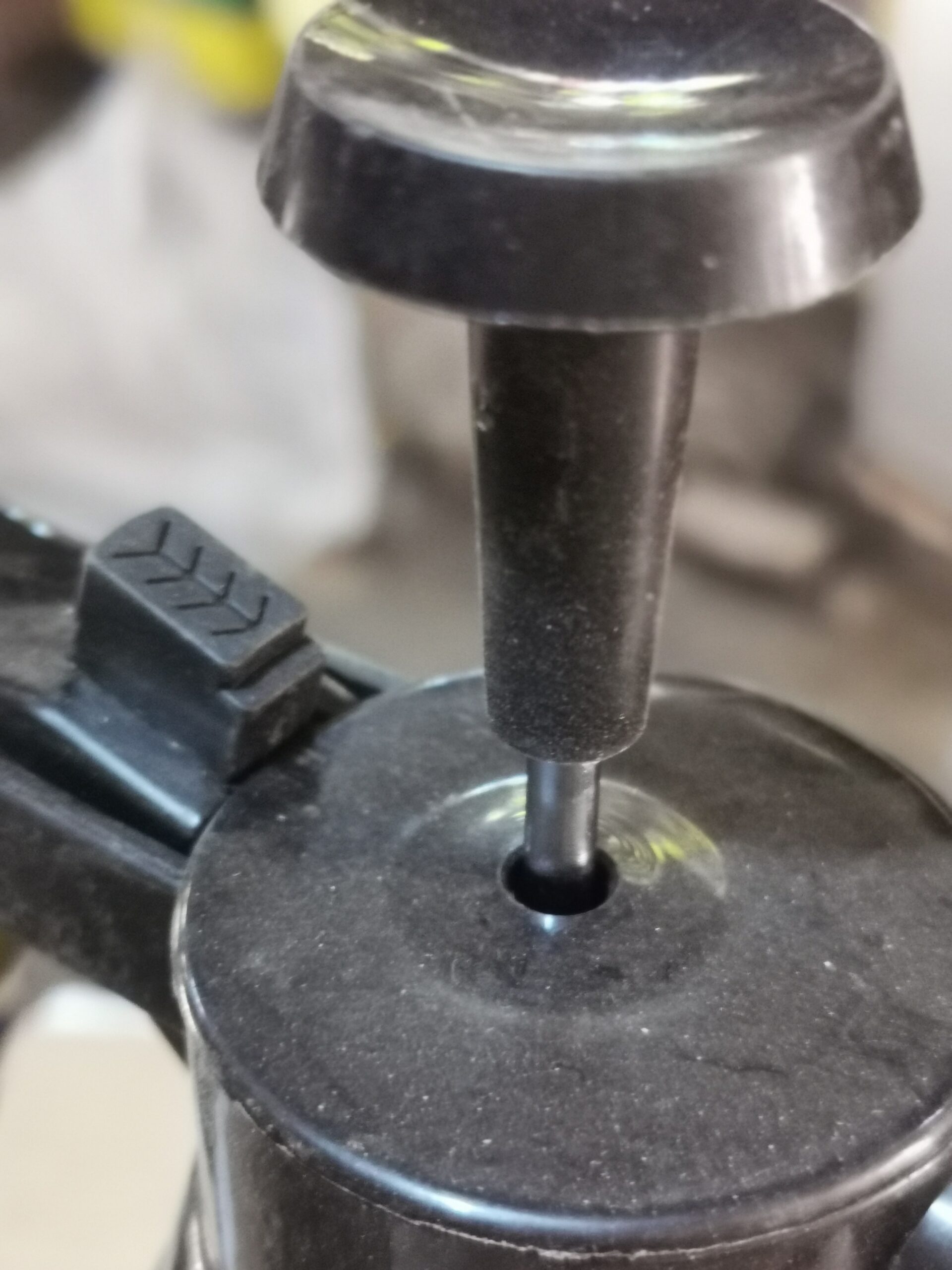 بخاخ 2 لتر عالية الجودة لرش المبيدات والأسمدة، رأس نحاس - الصورة 4